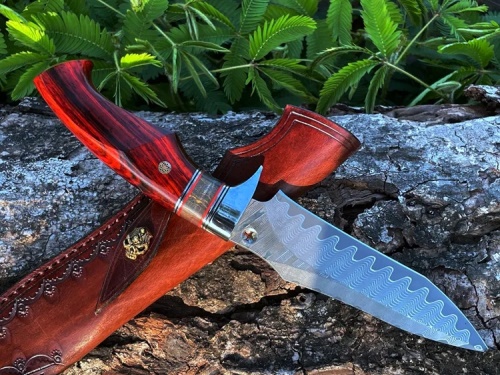KnifeBoss lovecký damaškový nůž Rosewood VG-10