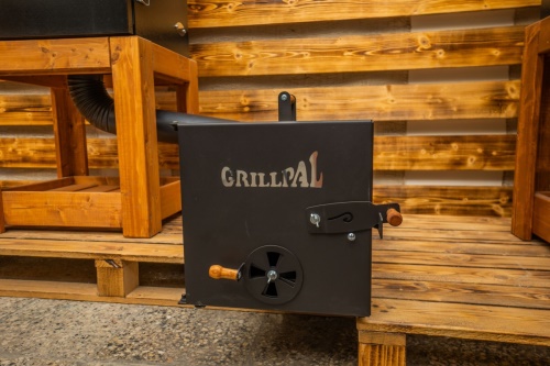 GRILLPAL kovová izolovaná udírna Grillpal Smoker 110, 172 l, podstavec teak