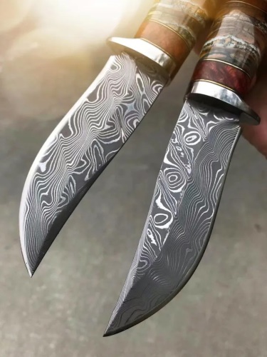 KnifeBoss lovecký damaškový nůž Mammoth VG-10